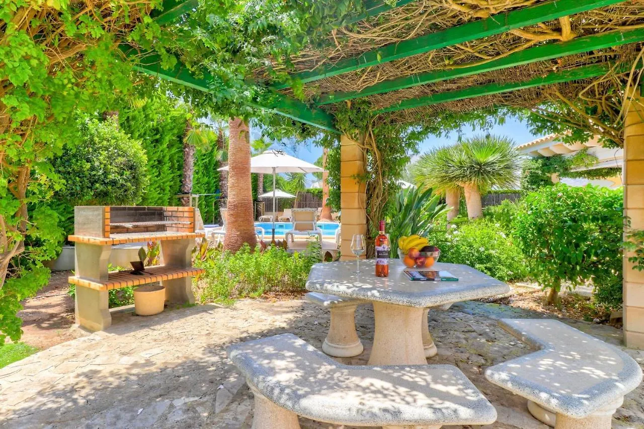 Llenaire Nine Villa Pollenca Spain