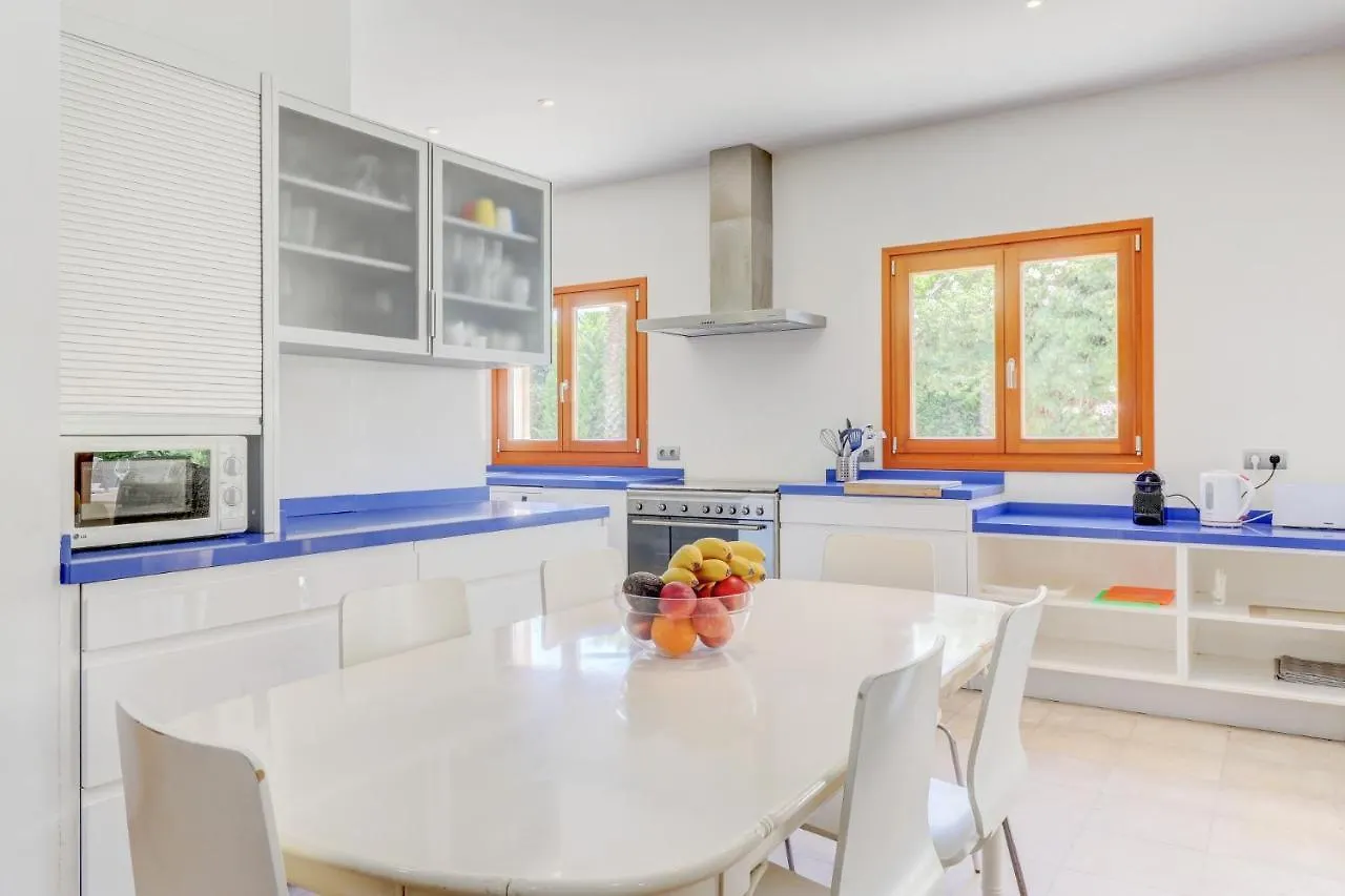 Vila Llenaire Nine Pollença